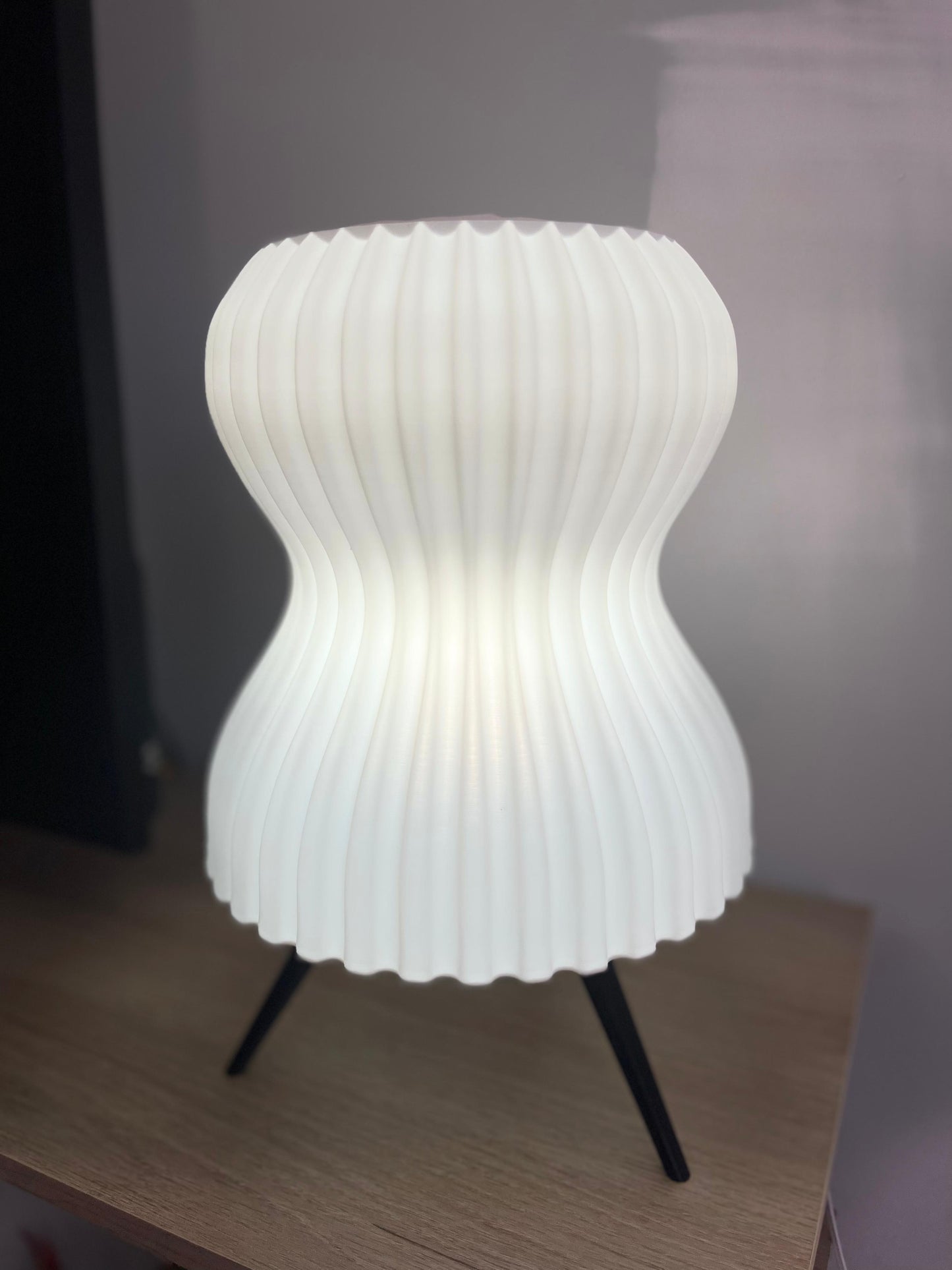 Lámpara de Mesa "Ripples"