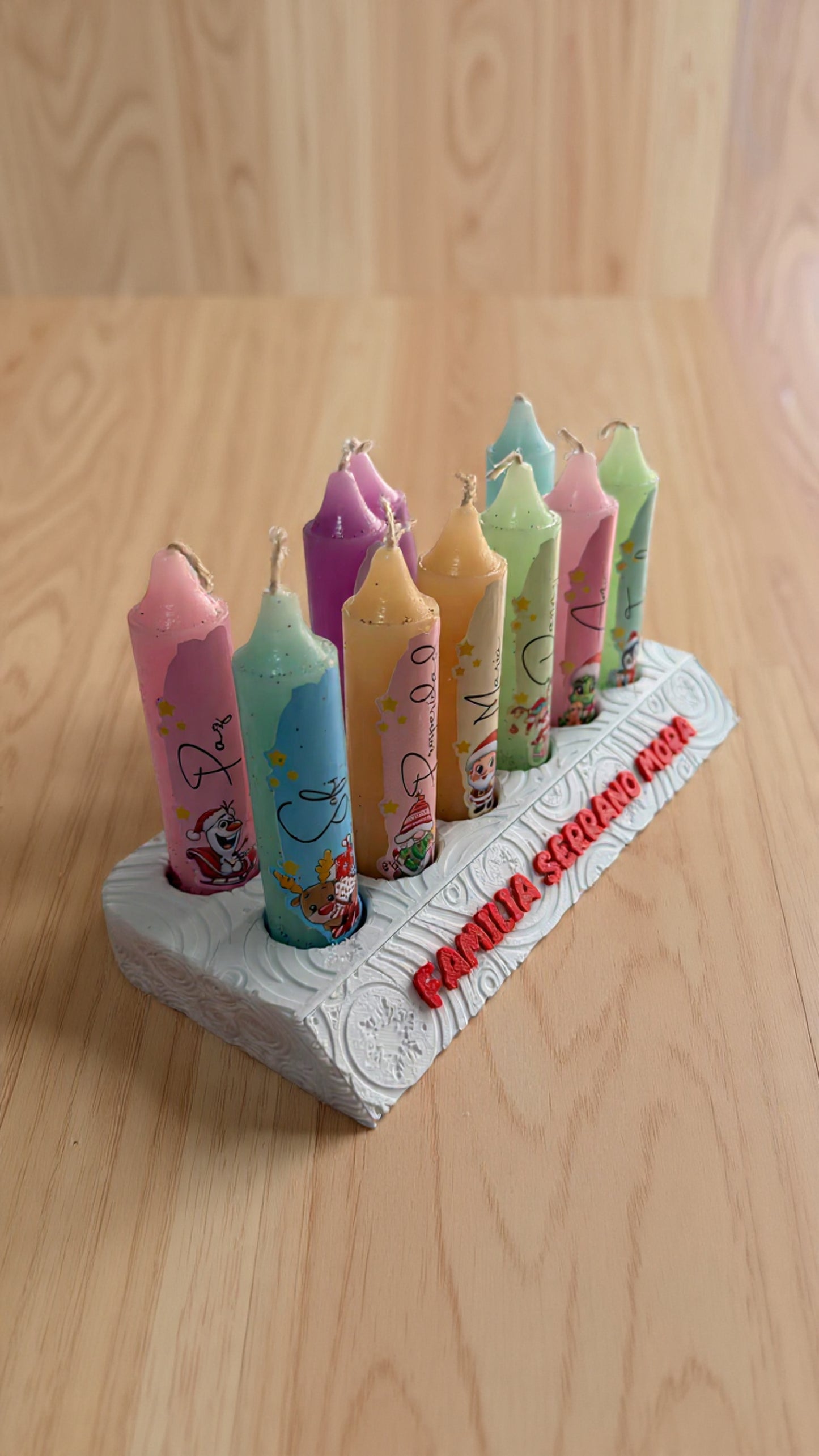 Porta Velas Familiar Personalizado – Base para 12 Velas