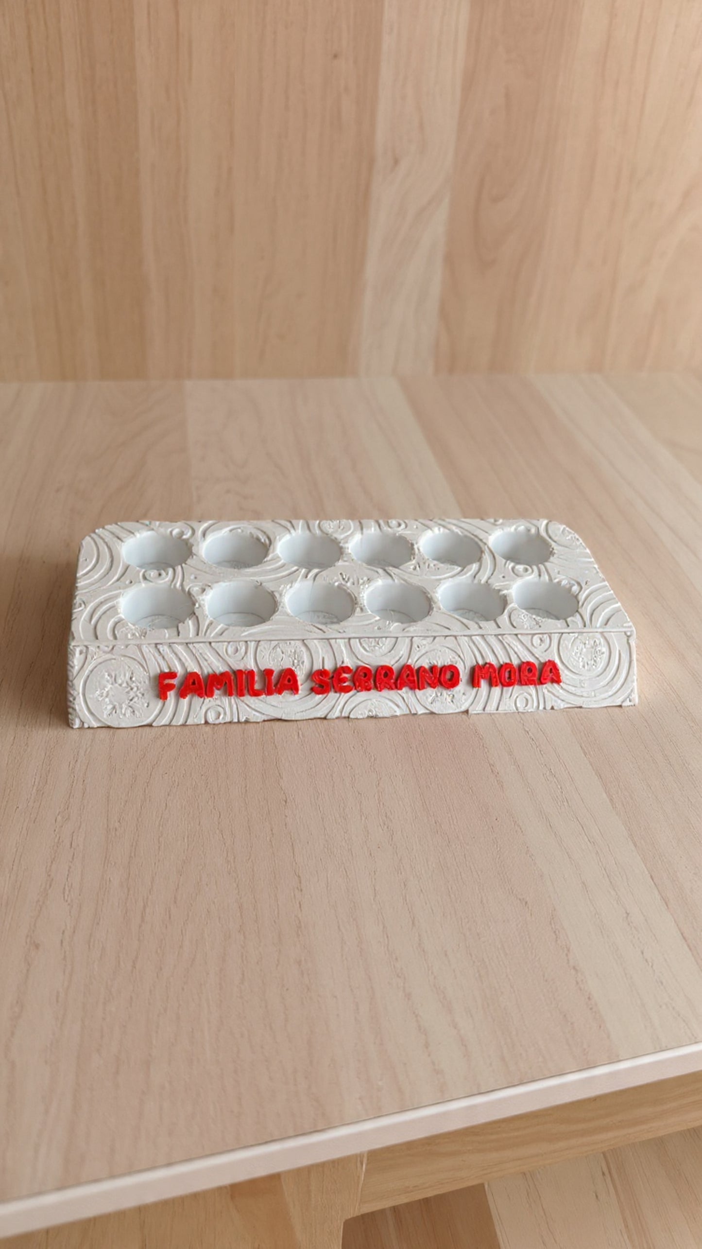 Porta Velas Familiar Personalizado – Base para 12 Velas